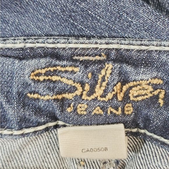 Silver Lola Jeans - Picture 15 of 15
